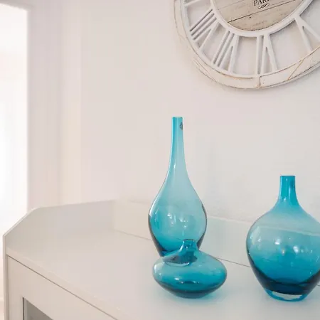 Al Lado De La Romareda Apartment